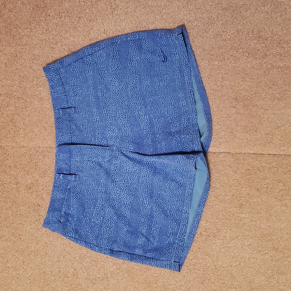 Nike Golf Women's Blue Square Printed Shorts